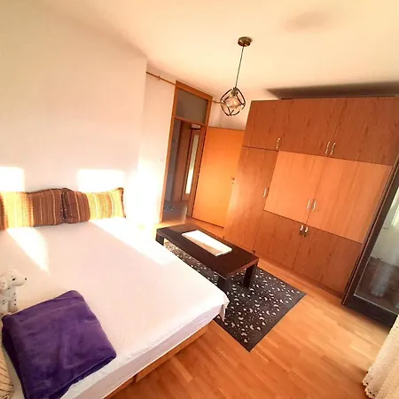 Newly Built Bright *