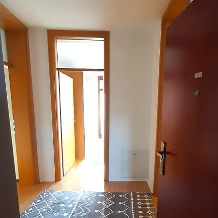 Newly Built Bright Apartmán Sarajevo