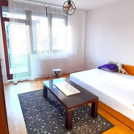 Newly Built Bright *